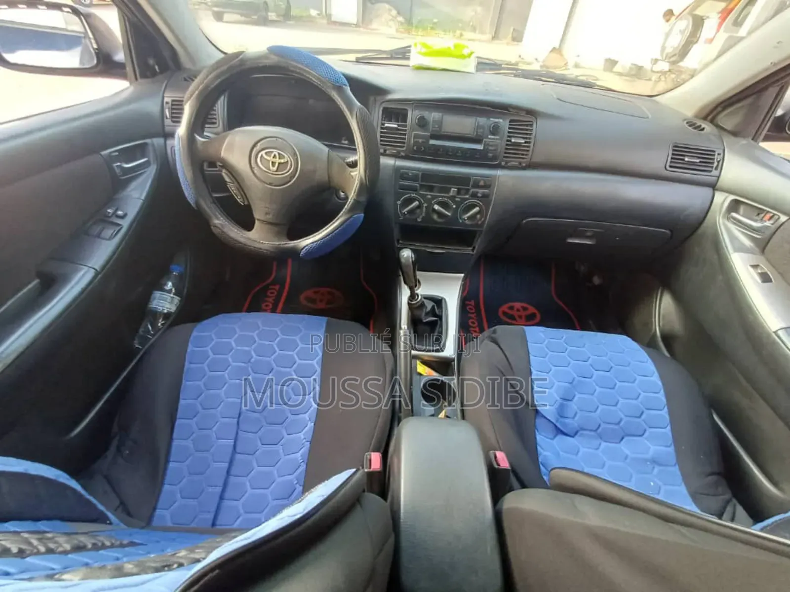 Toyota Corolla 2004 Blue