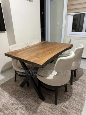 Photo - Table À Manger 4 Places Neuve   