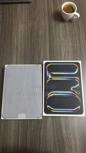 New Apple iPad Pro 13 (2024) 256 GO