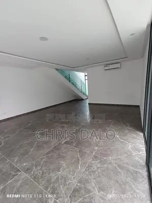 4chbre Duplex dans Abatta, Cocody à Vendre