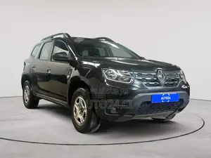 Photo - Renault Duster 2022 Black