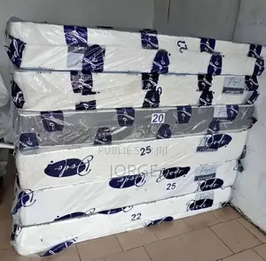 Matelas Confortable Tout Épaisseur Disponible