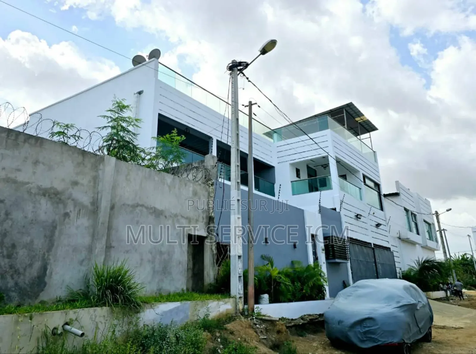 7chbre Duplex dans Ismaël Coulibaly, Cocody à Vendre