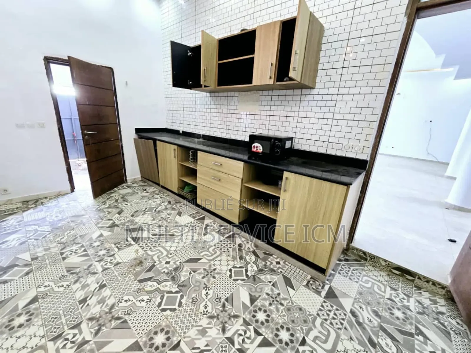 7chbre Duplex dans Ismaël Coulibaly, Cocody à Vendre