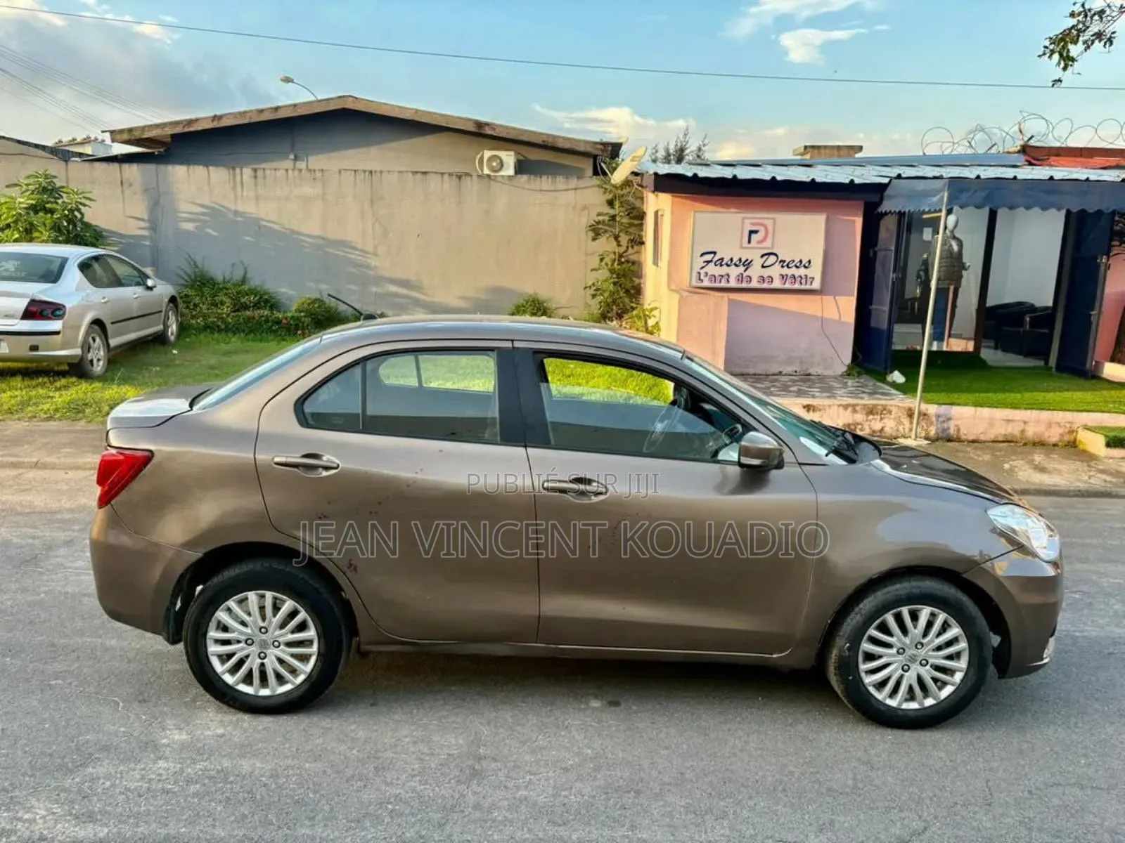 Suzuki Dzire 2023 Argenté