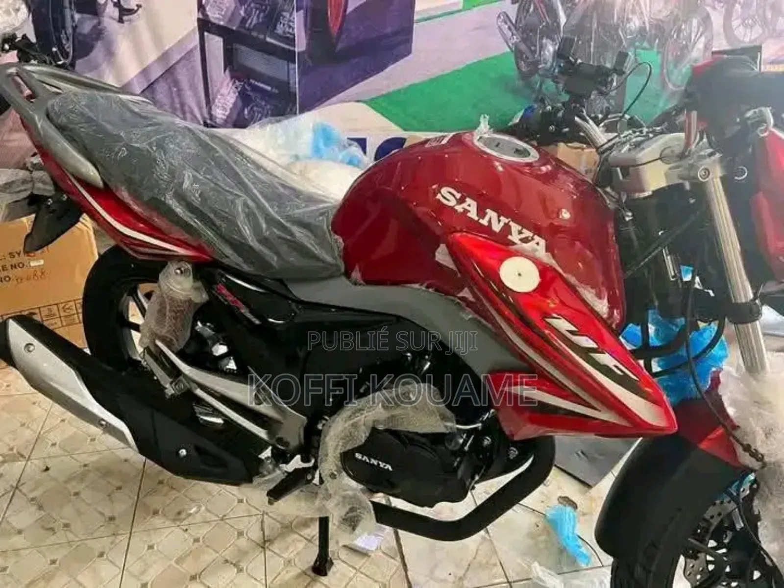 Neuf Motorcycle 2025