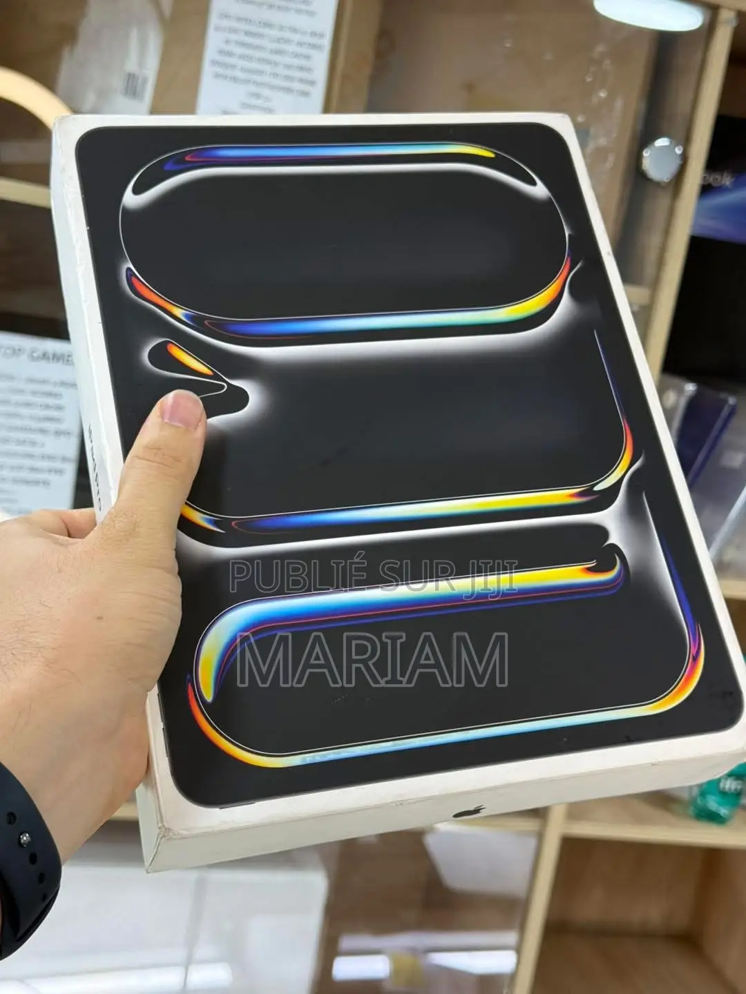 New Apple iPad Pro 13 (2024) 256 GO