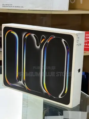 Neuf Apple iPad Pro 13 (2024) 256 GO