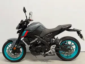Neuf Yamaha 2023 Noir