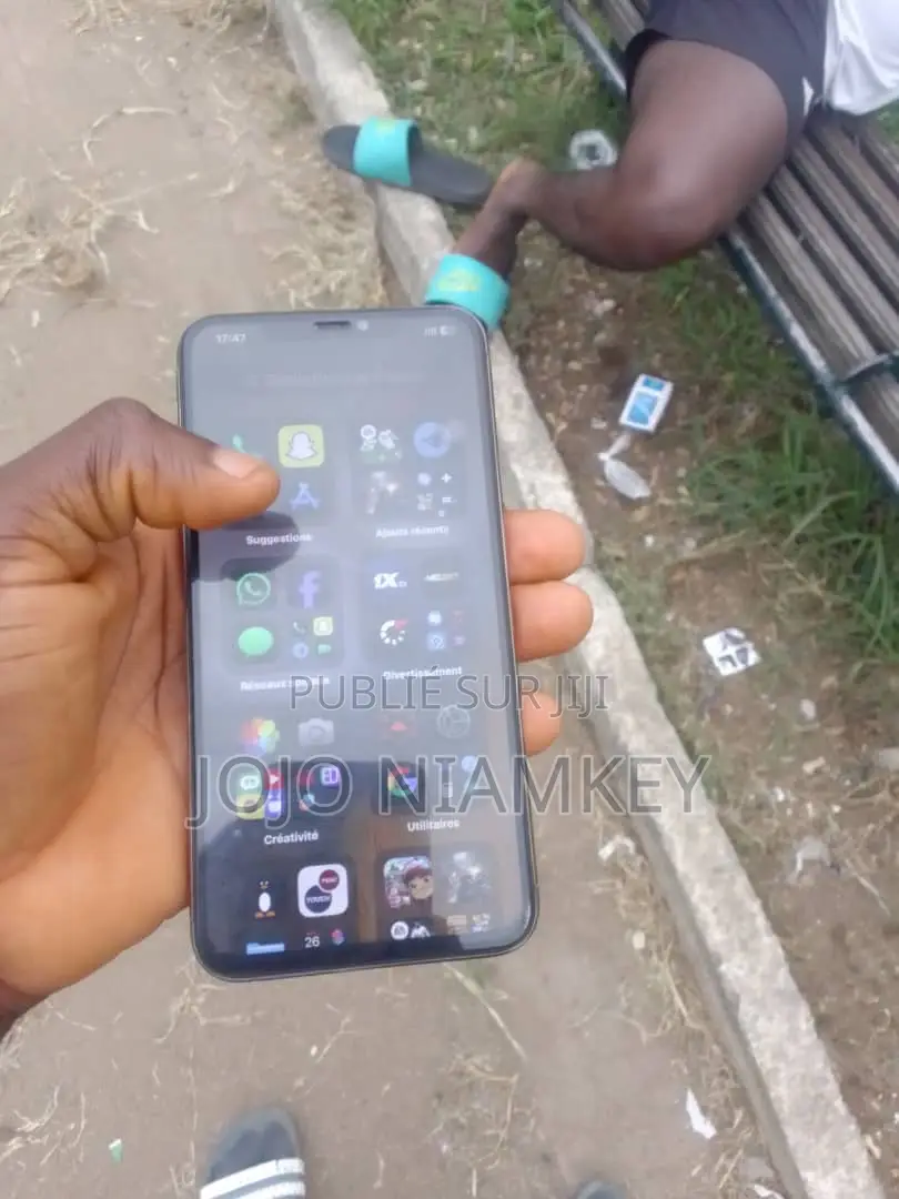 Apple iPhone 11 Pro Max 256 GB Doré