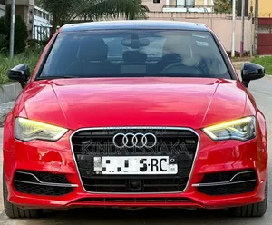 Photo - Audi A3 2014 Rouge