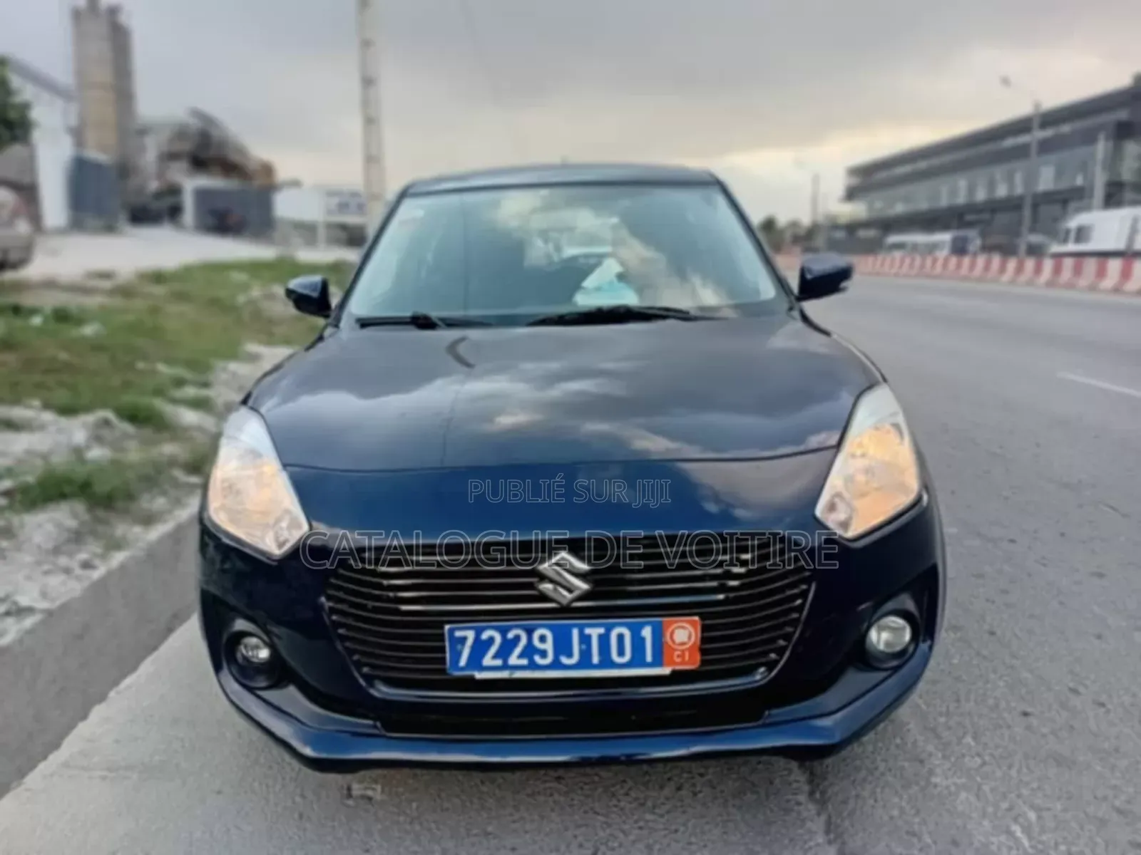 Suzuki Swift 2019 Blue