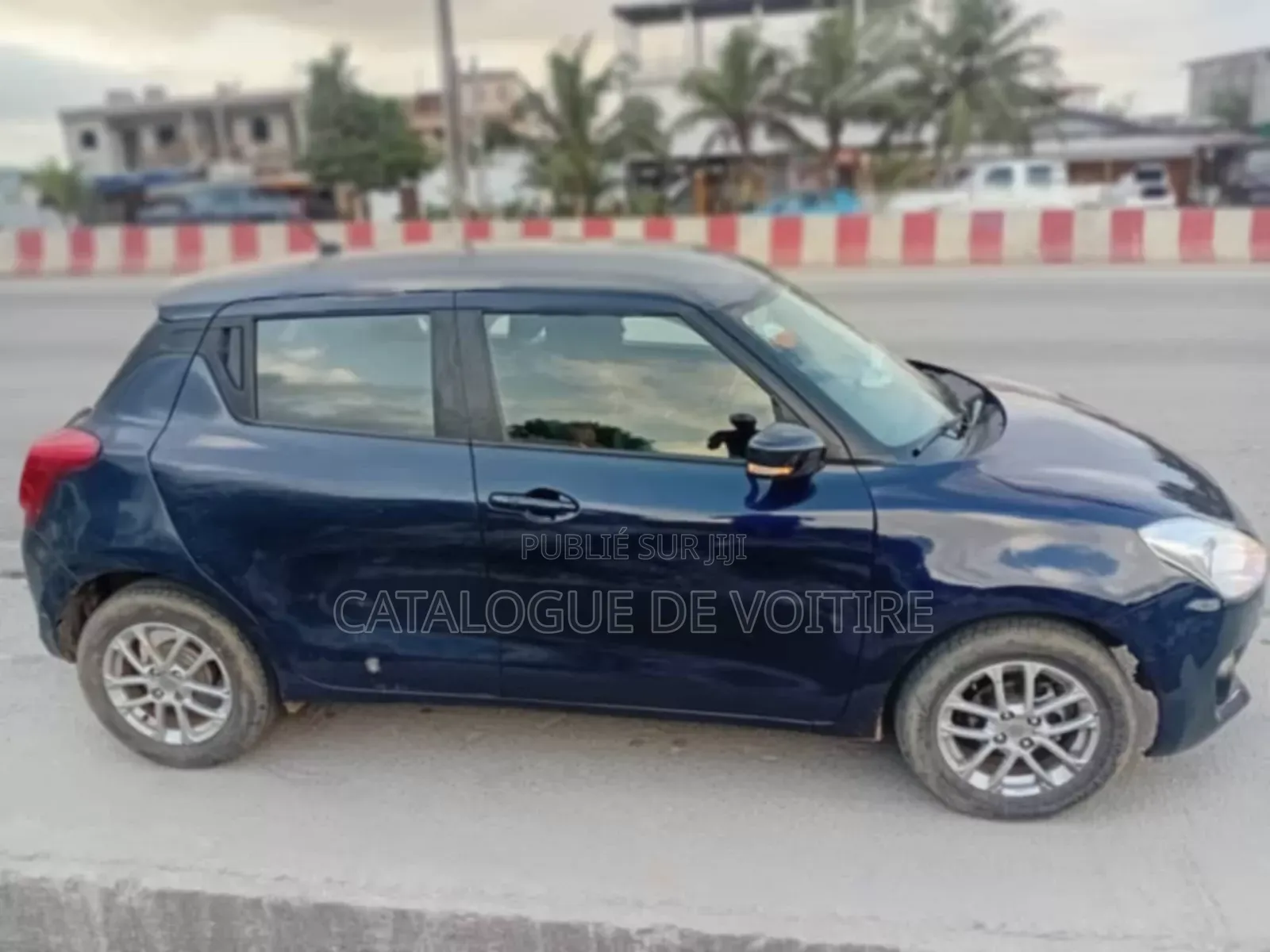 Suzuki Swift 2019 Blue