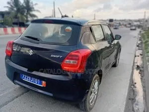 Suzuki Swift 2019 Blue