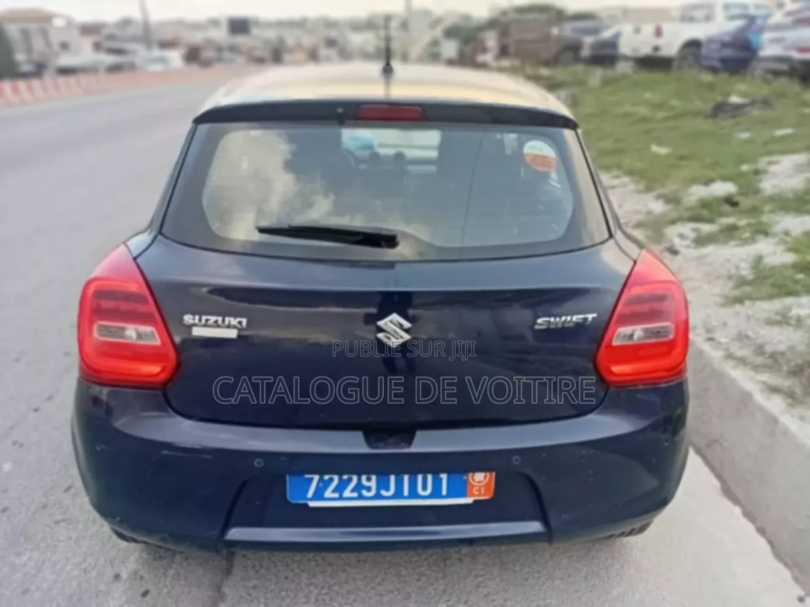 Suzuki Swift 2019 Blue
