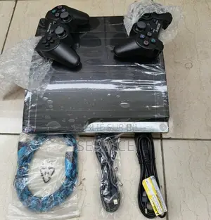 Photo - Ps3 Avec 19 Jeux Installé Et De Manettes