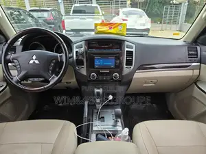 New Mitsubishi Pajero Sport 2023 Gris