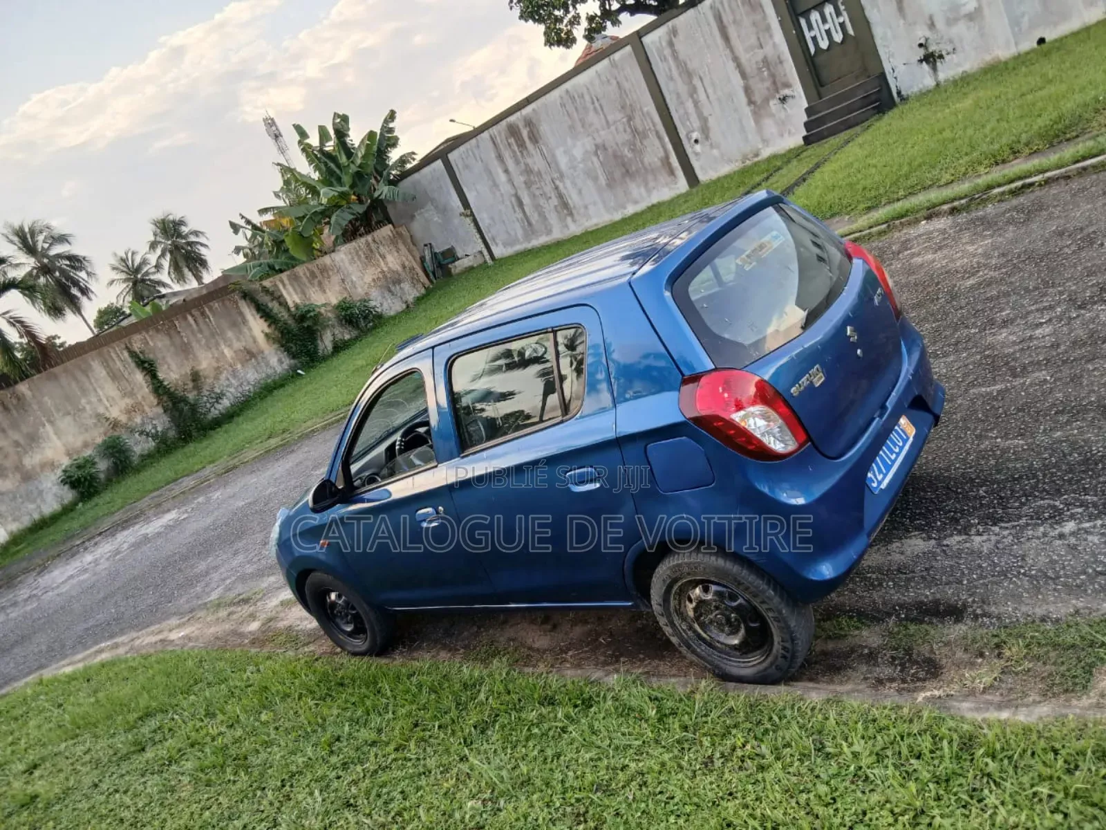 Suzuki Alto 2022 Blue