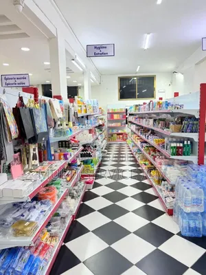 Boutique Commerce a Cédé