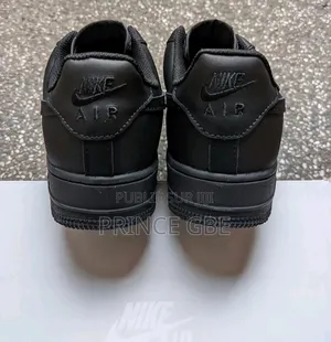 Photo - Occasion Pair