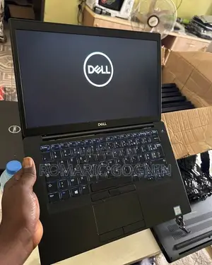 Photo - New Ordinateur Portable Dell Latitude 7480 8GB Intel Core I5 SSD 256GB