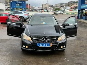 Mercedes-Benz C300 2009 Black