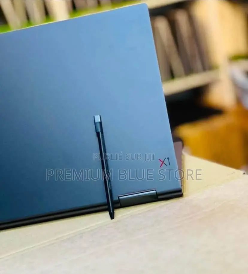 Neuf Lenovo Thinkpad X1 Yoga 8GB Intel Core I5 SSD 256GB