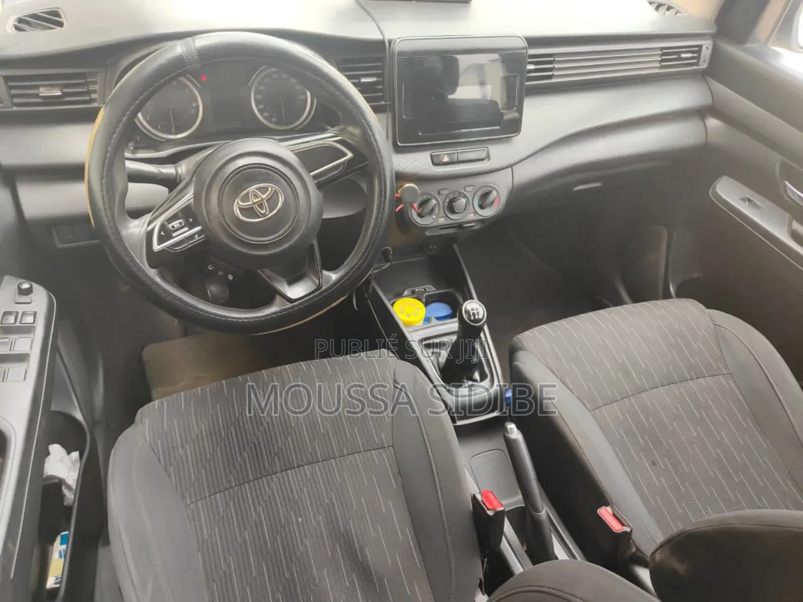 Toyota Rumion 1.5 FWD 2022 Blanc