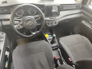 Toyota Rumion 1.5 FWD 2022 Blanc