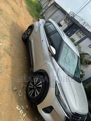 Nissan Kicks 2022 Gris