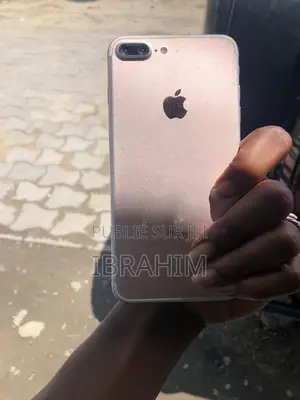 Photo - Apple iPhone 7 Plus 32 GB Blanc