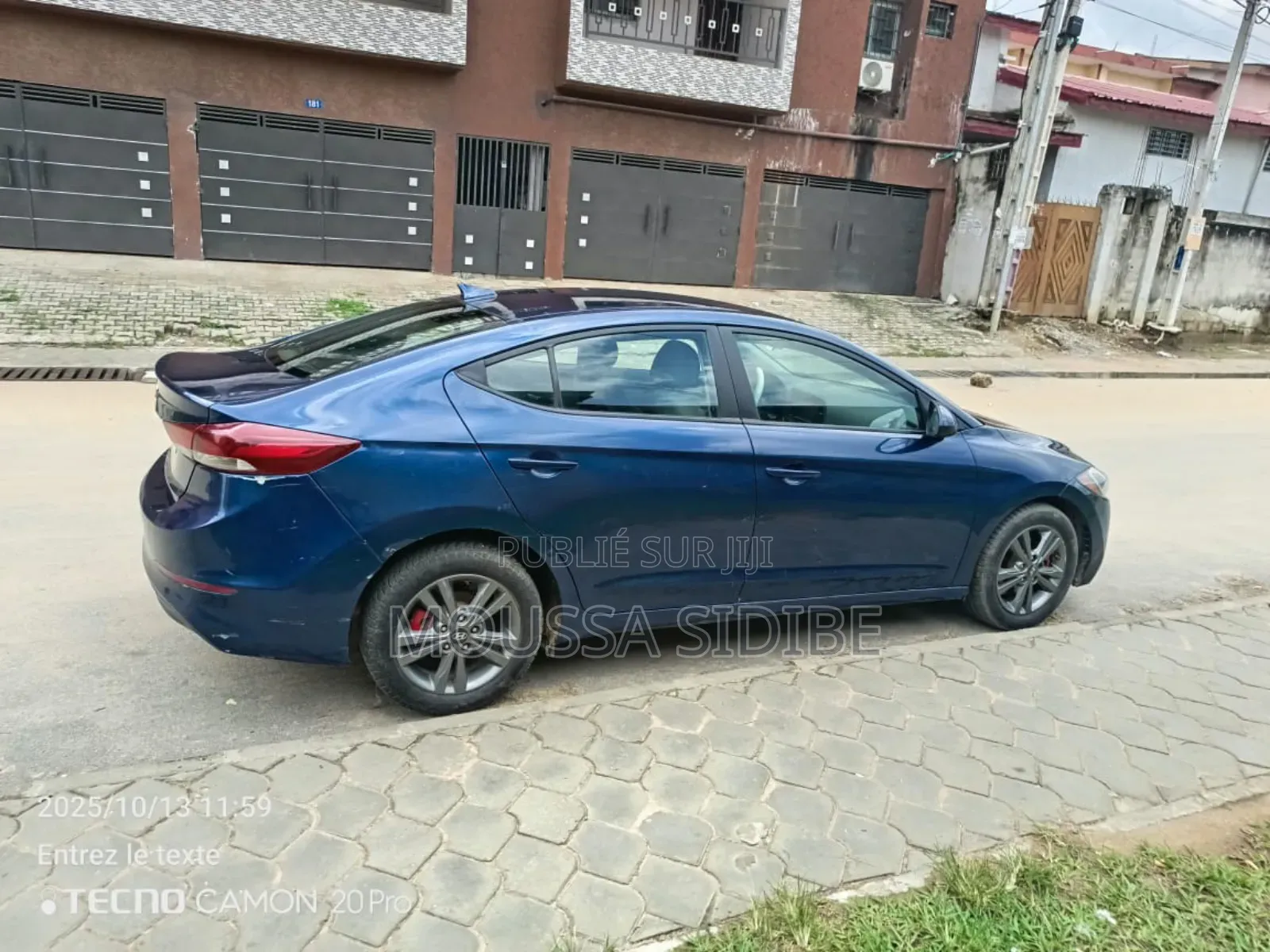 Hyundai Elantra 2018 Blue