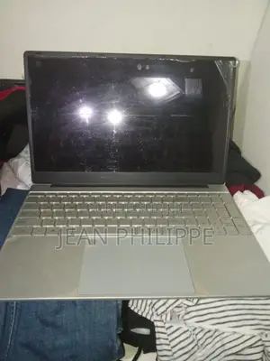 Ordinateur Portable 4GB SSD 500GB