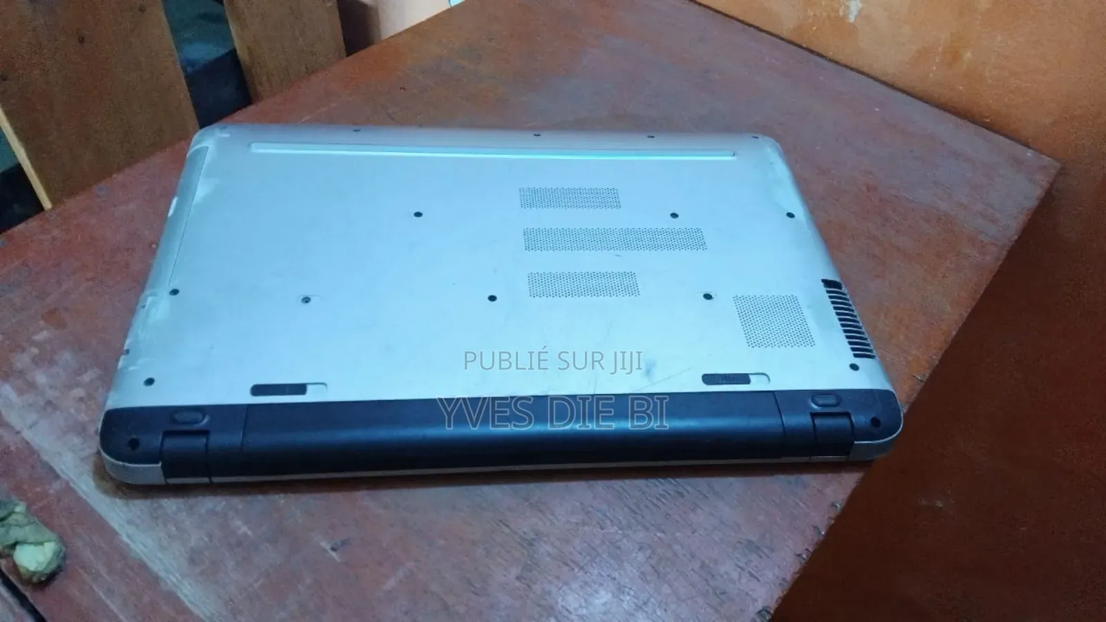 Ordinateur Portable HP 17-3000 8GB Intel Core I3 HDD 500GB