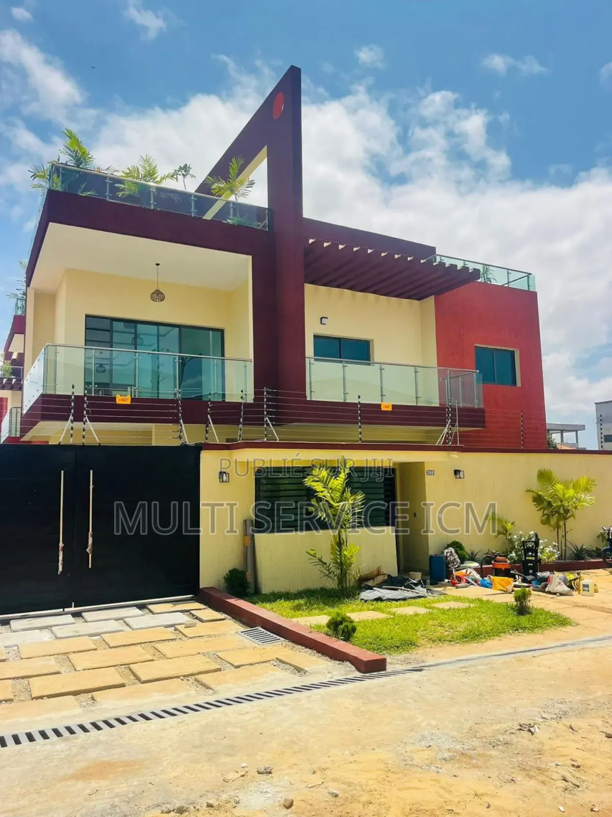 7chbre Duplex dans Ismaël Coulibaly, Cocody à Louer