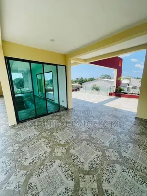 7chbre Duplex dans Ismaël Coulibaly, Cocody à Louer