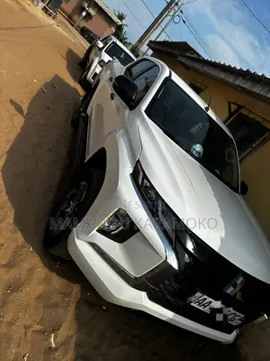 New Mitsubishi L200 2025 Blanc