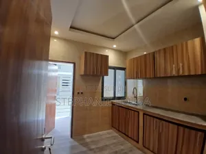 2chbre Appartement dans Mockeyville,, Grand-Bassam à Louer
