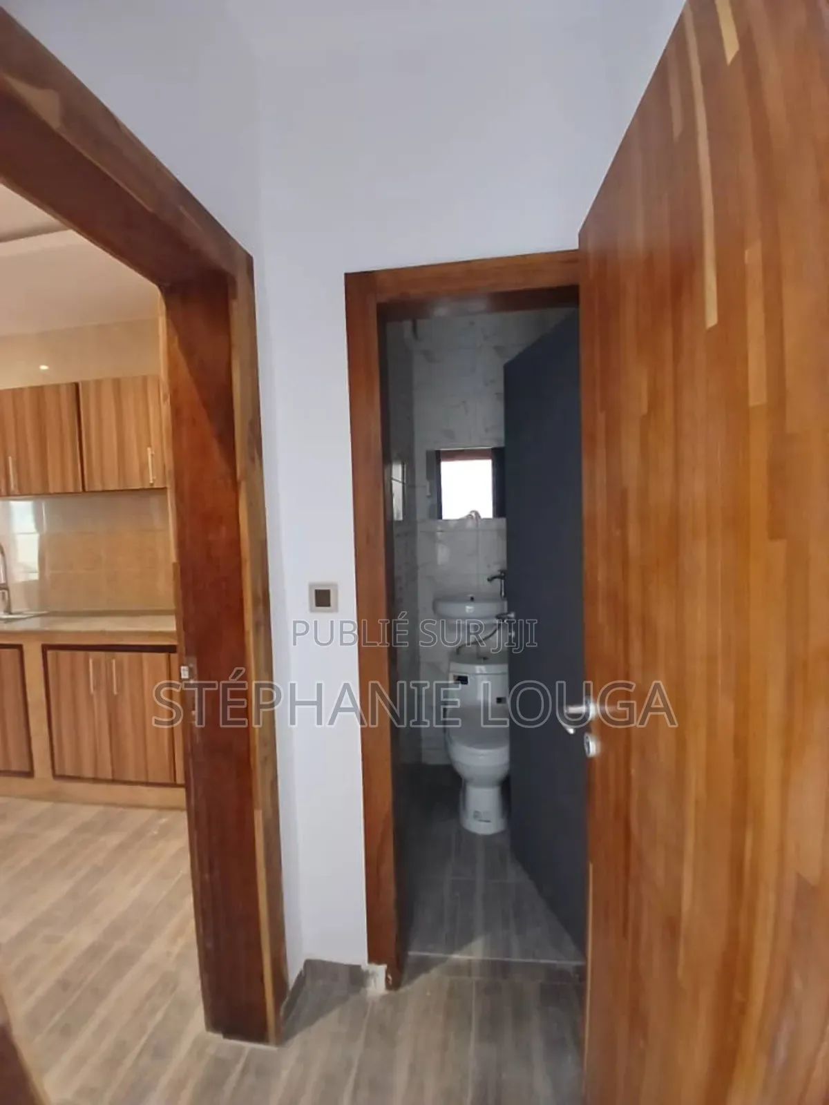 2chbre Appartement dans Mockeyville,, Grand-Bassam à Louer