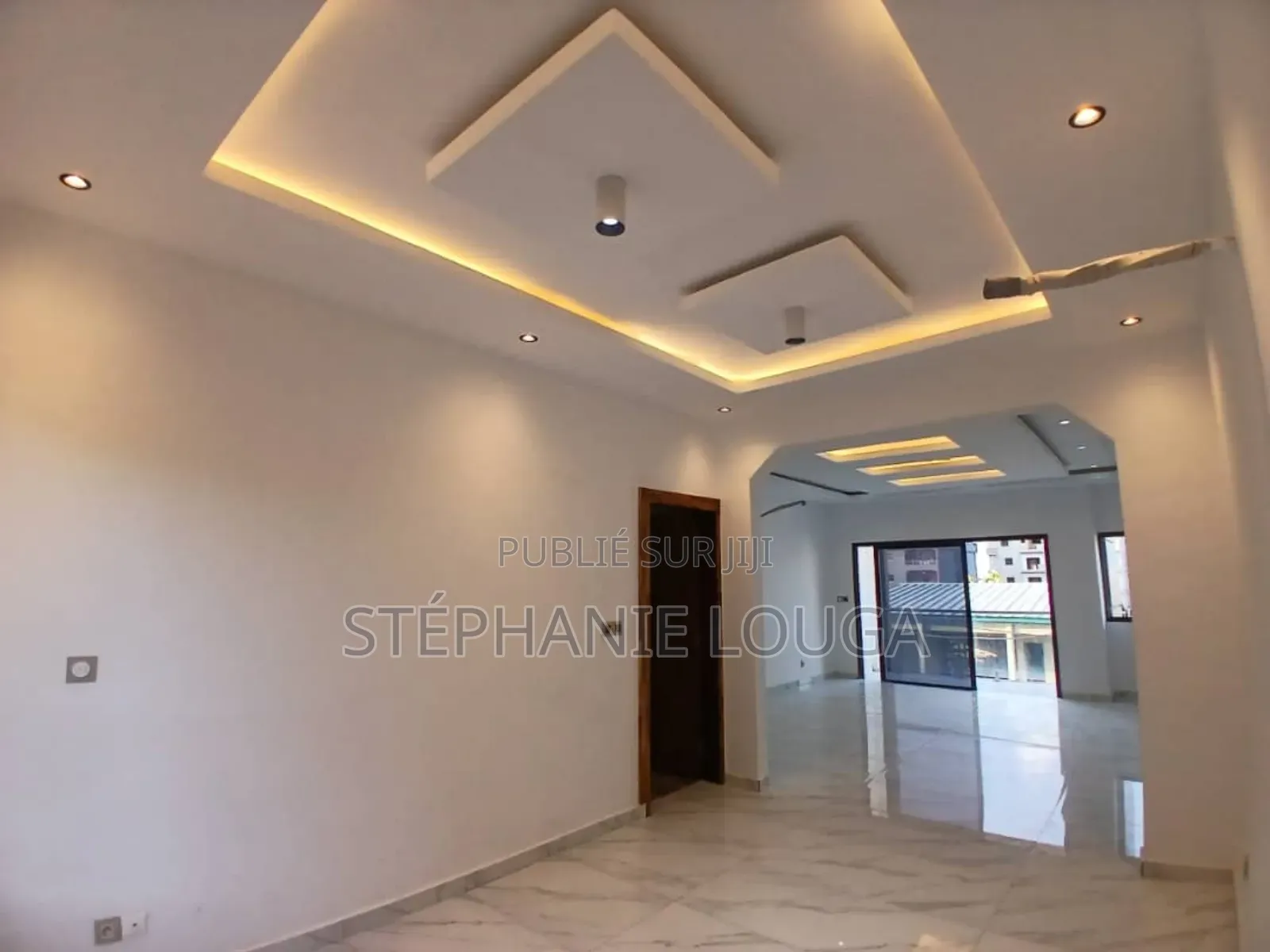 2chbre Appartement dans Mockeyville,, Grand-Bassam à Louer