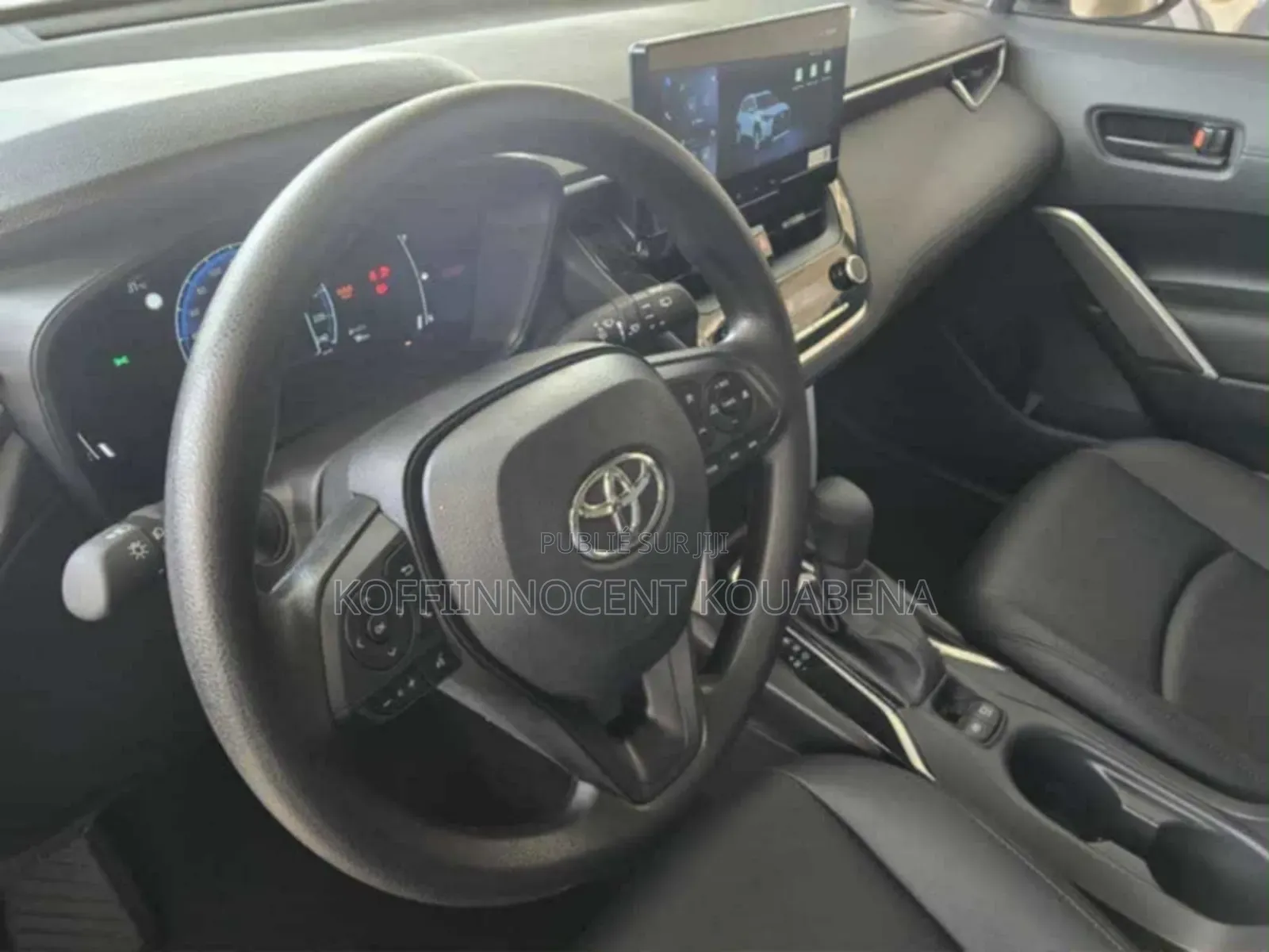 New Toyota Corolla Cross Hybrid 2025 Blanc cassé