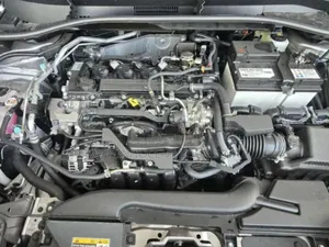 New Toyota Corolla Cross Hybrid 2025 Blanc cassé