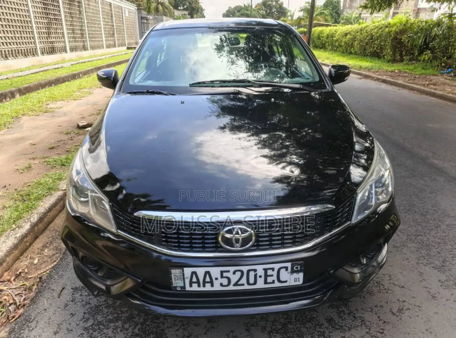 Toyota Starlet 2025 Black