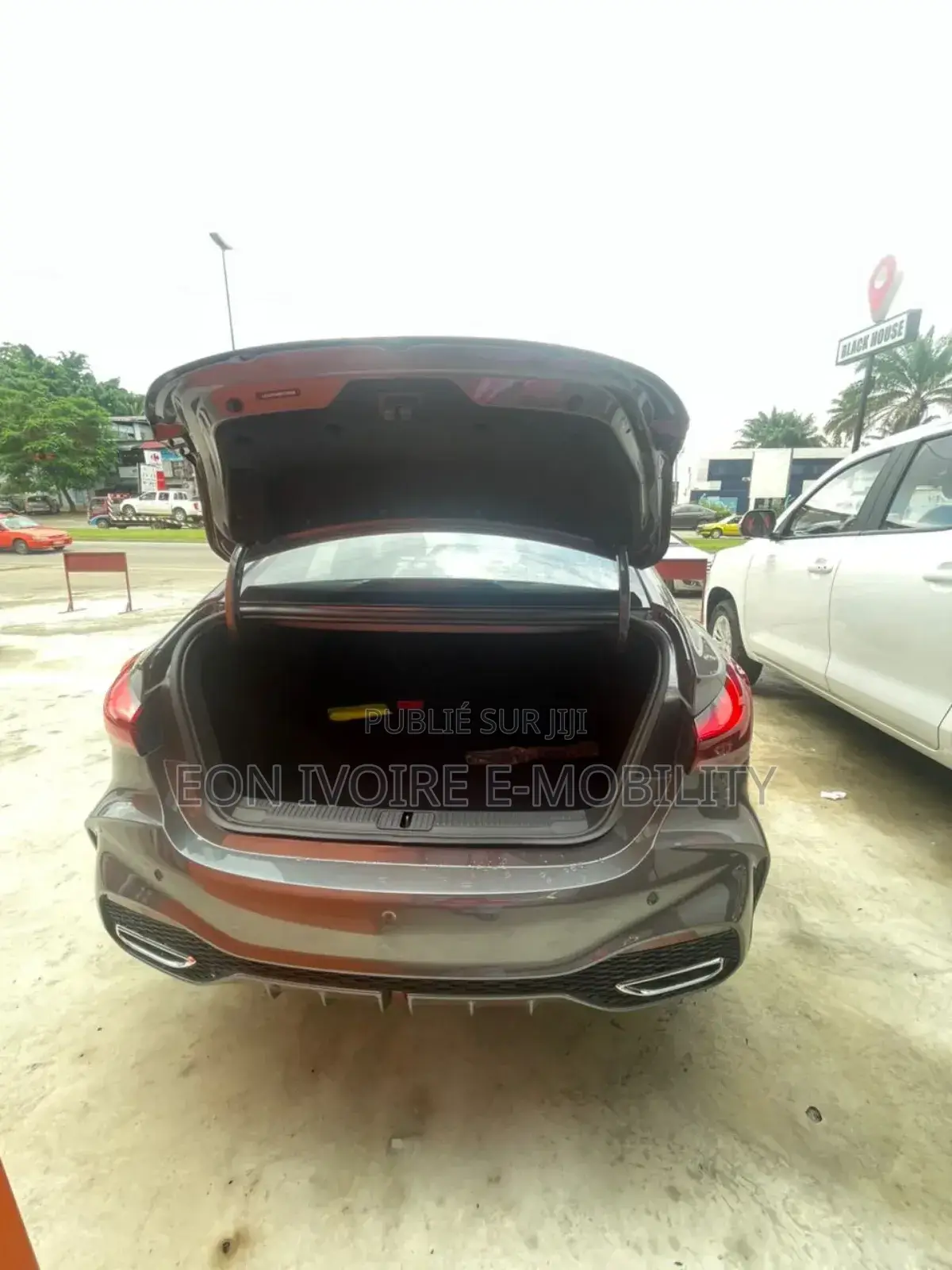 New MG ZT 2024 Bordeaux