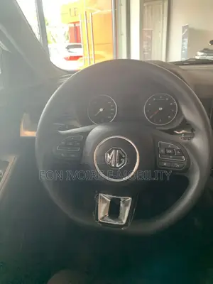 New MG ZS 2024 Blanc