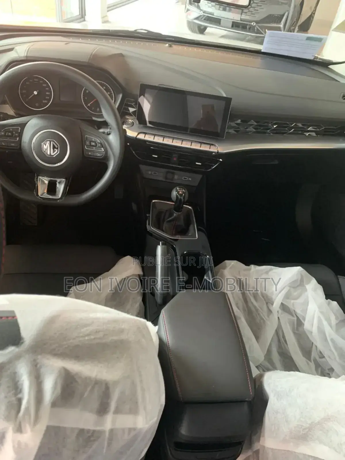 New MG ZS 2024 Blanc