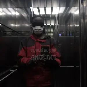 Photo - Tu Recherche Du Travail Dans La Livraison Dans Le VTC