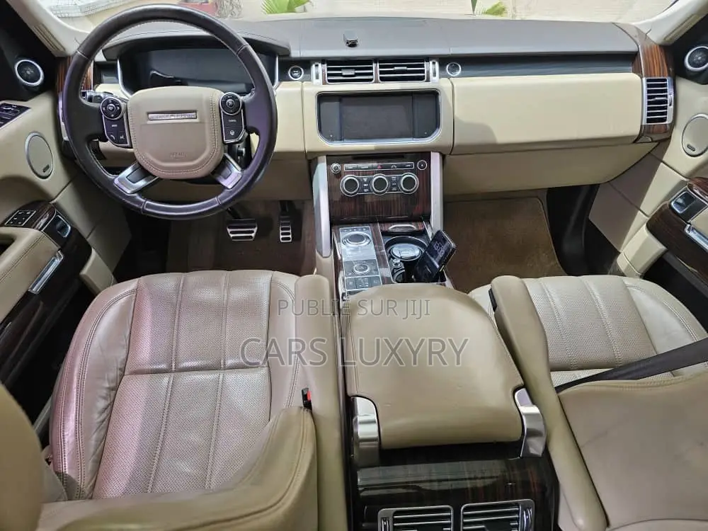 Land Rover Range Rover Vogue 2016 Black