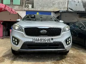 Photo - Kia Sorento 4dr SUV 2016 Gris