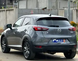 Mazda CX-3 2019 Blue